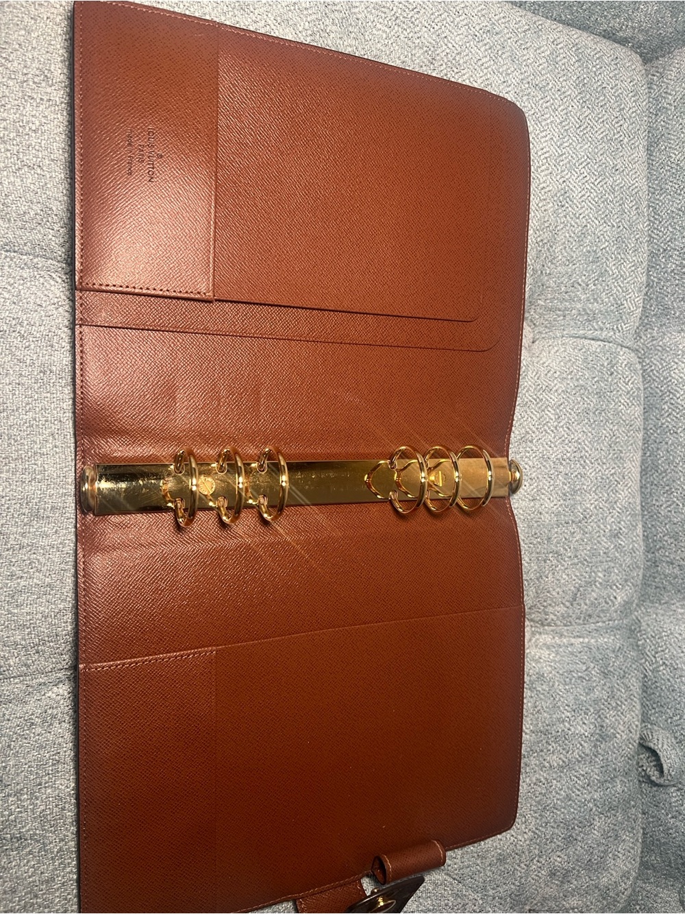 Louis Vuitton Large Ring Agenda Cover - Picture 9 of 17